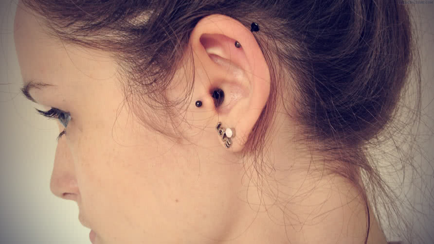 Do cartilage piercings hurt?