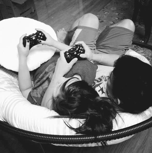 Seduction - Video Games Seduction - Video Games