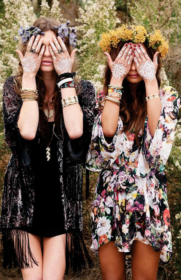2-girls-with-flower-headbands-dressed-like-a-hippie