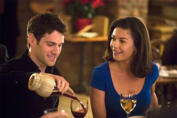 Catherine-Zeta-Jones-and-Justin-Bartha-in-the-movie-The-Rebound