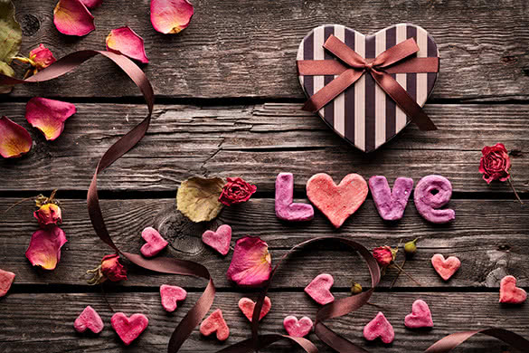 love-hearts-box-wallpaper