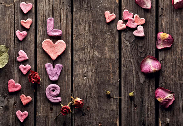 love-hearts-flowers-wallpaper