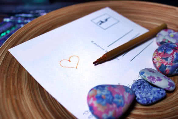 heart drawing on the postcard
