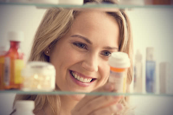 women with  pharmacy drugs