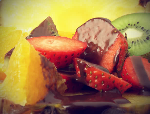 chocolate dipped fruit