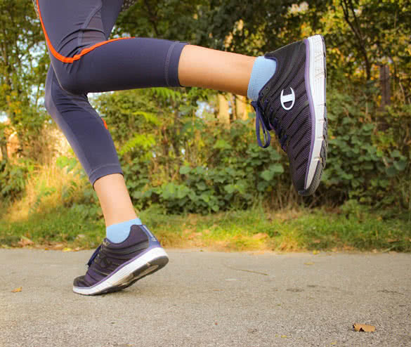 woman running in the park