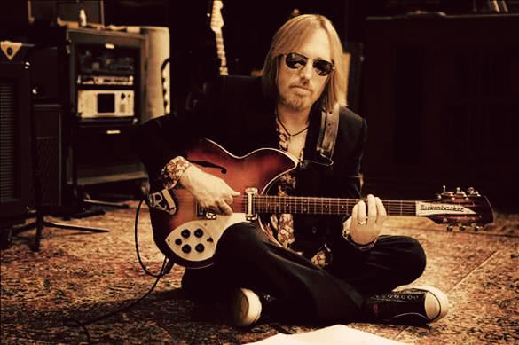 tom petty with guitar