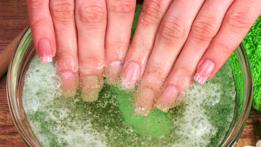 5 ways to treat Brittle nails – Derma Essentia