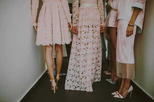 Mihano-Momosa-rose-dresses-and-shoes