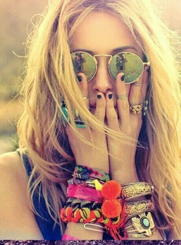 bohemian-style-dressed-girl-with-sunglasses-13