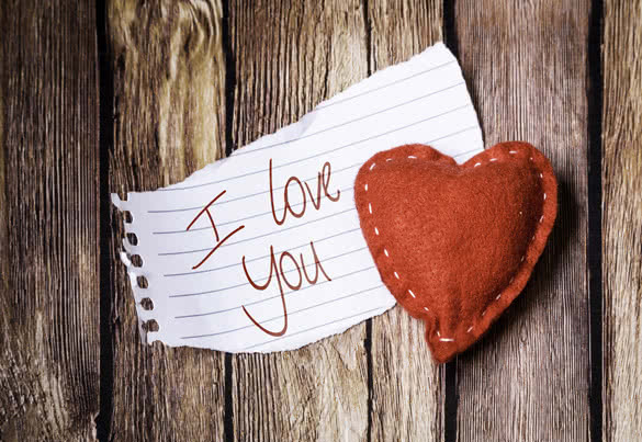 i-love-you-note-with-red-heart