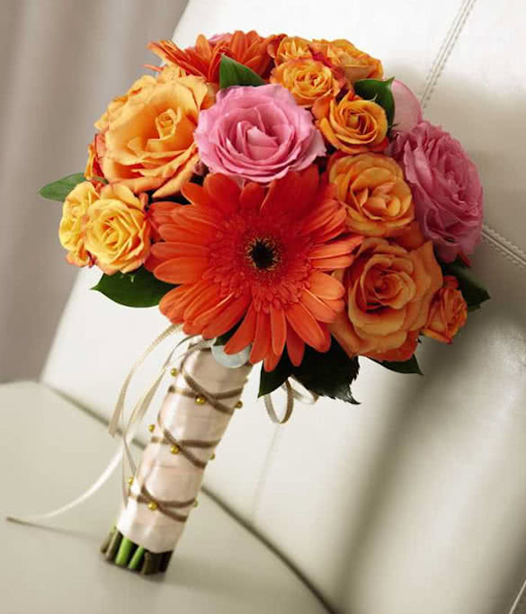 Tangerine-hibiscus-wedding-flowers