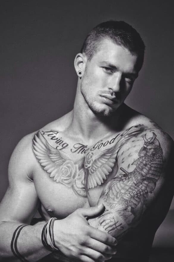 black-and-white-tattoed-sexy-guy