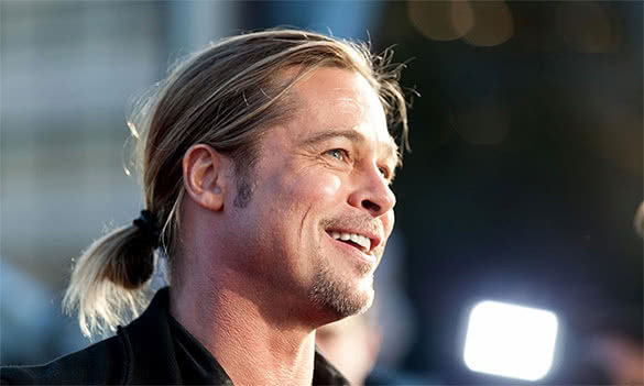 brad-pitt-with-ponytail