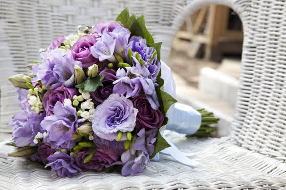 lavander-roses-purple-wedding-bouquet