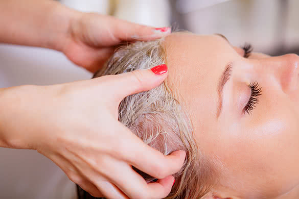 woman-having-hair-treatment