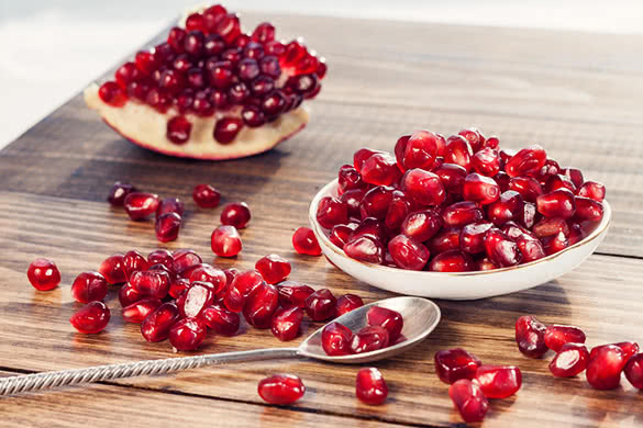 pomegranate-seeds