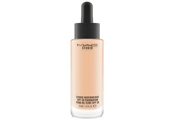 mac studio waterweight foundation