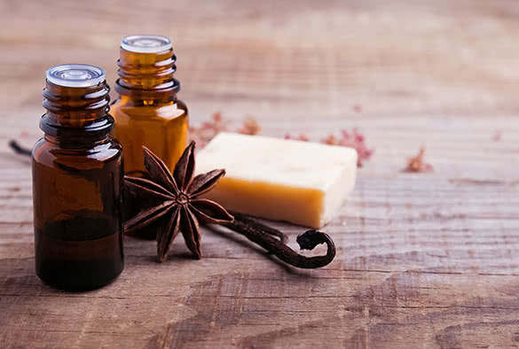 vanilla aromatherapy oil