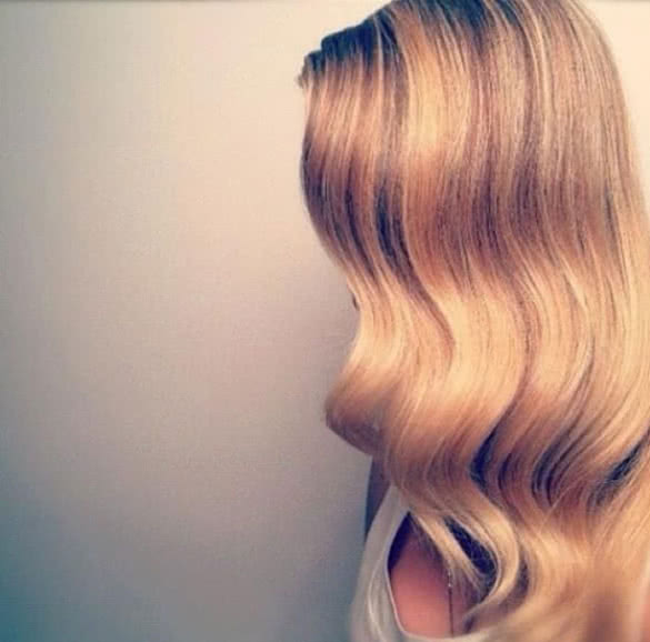 Retro Waves Hairstyle