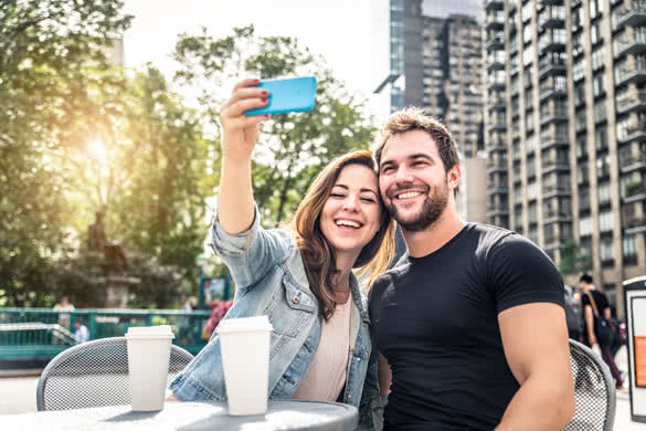 Couple dating in a coffeehouse bar in Manhattan