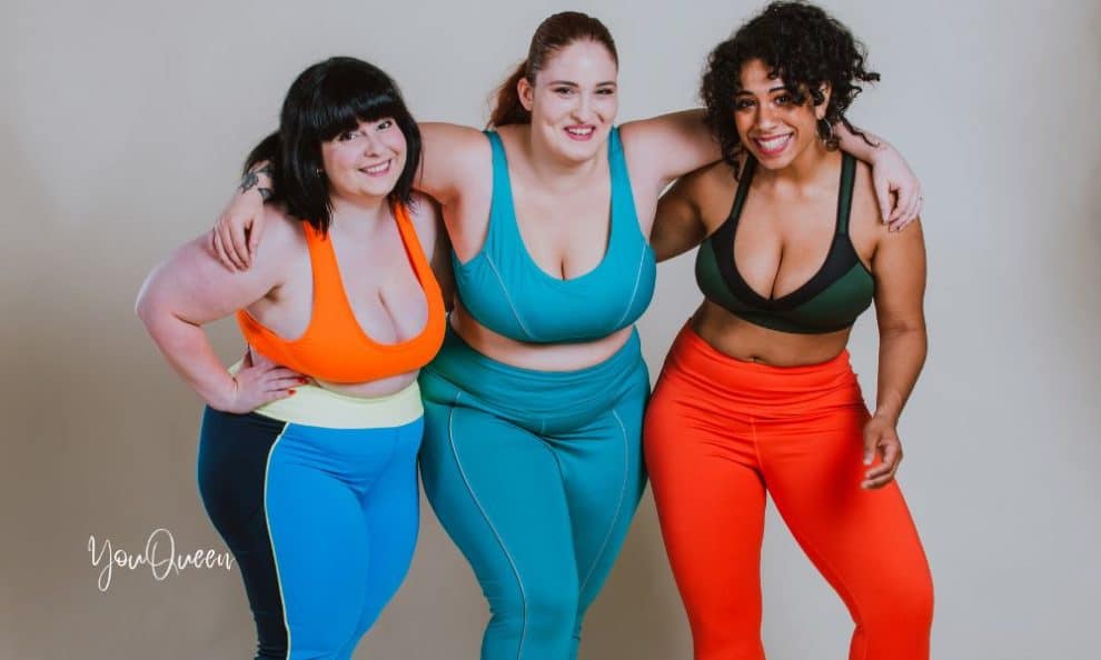 Why Do Men Like Curvy Women: 10 Real Reasons